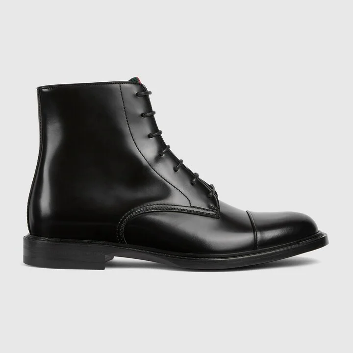 Men's lace-up boot with Web