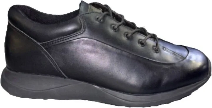 Men's Leather Lace-Up Comfort Sneakers In Black
