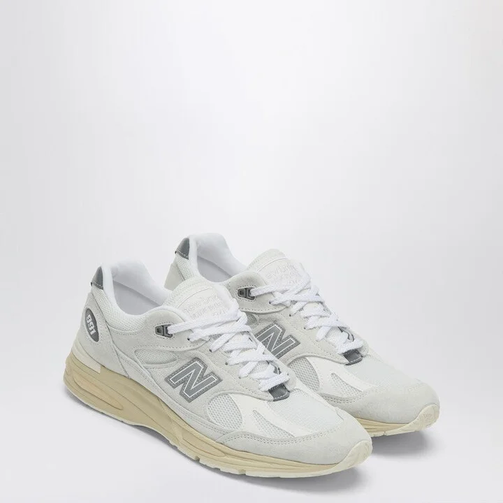 Men's Made In Uk 991V2 Sneakers In
