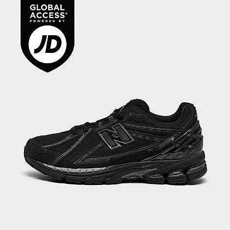 Black/Black/Black