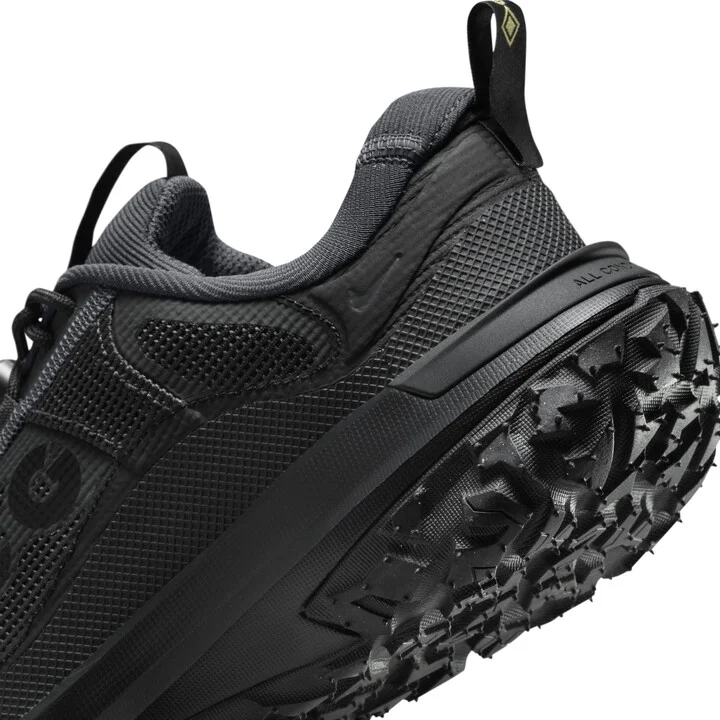 Men's Nike ACG Mountain Fly 2 Low GORE-TEX Shoes in Grey | HF6245-001 - Image 8