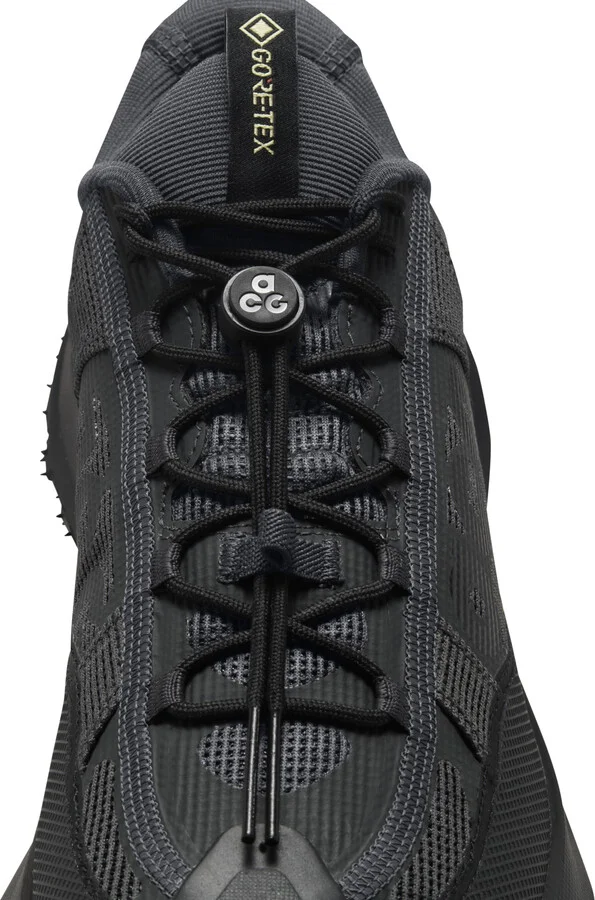 Men's Nike ACG Mountain Fly 2 Low GORE-TEX Shoes in Grey | HF6245-001 - Image 9
