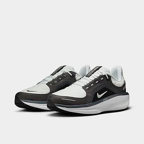 Men's Nike Air Winflo 11 Gore-Tex Waterproof Running Shoes - Image 2