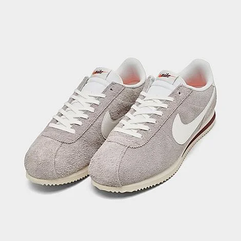 Men's Nike Cortez SE Suede Casual Shoes - Image 4