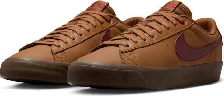 Men's Nike SB Blazer Low Pro GT Shoes in Brown | DV1226-200 - Image 5