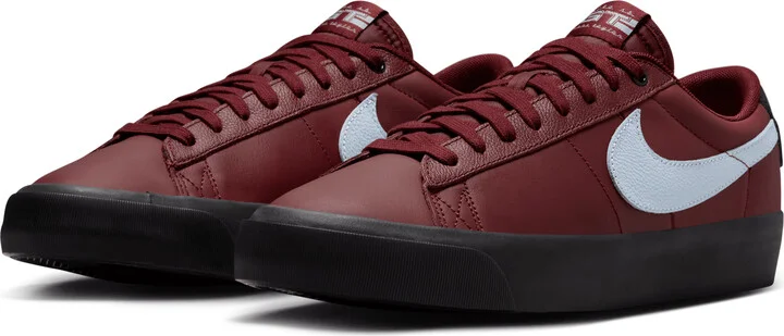 Men's Nike SB Blazer Low Pro GT Shoes in Red | DV1226-600 - Image 5