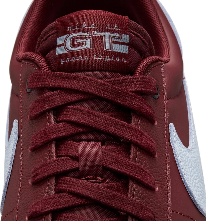 Men's Nike SB Blazer Low Pro GT Shoes in Red | DV1226-600 - Image 9