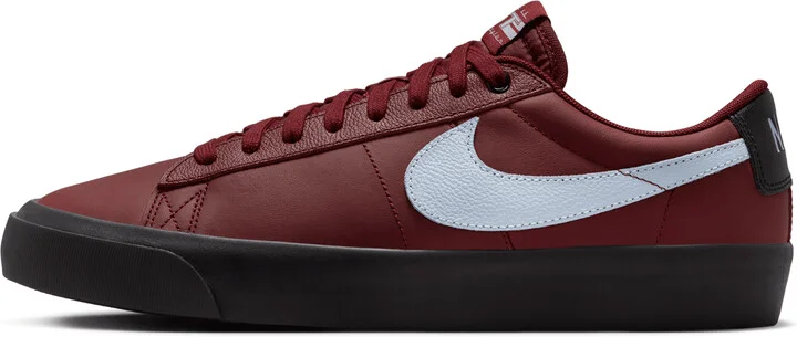 Men's Nike SB Blazer Low Pro GT Shoes in Red | DV1226-600