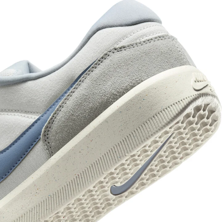 Men's Nike SB Force 58 Skate Shoes in White | IH0636-141 - Image 8