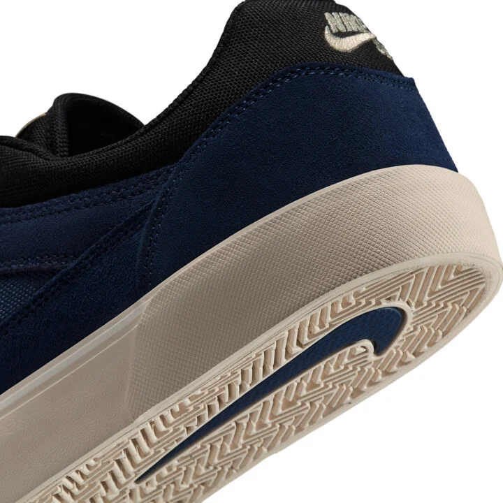 Men's Nike SB Malor Shoes in Blue | FV6064-401 - Image 8