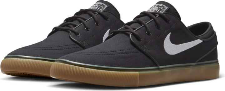 Men's Nike SB Zoom Janoski OG+ Canvas Skate Shoes in Black | HQ1655-001 - Image 5