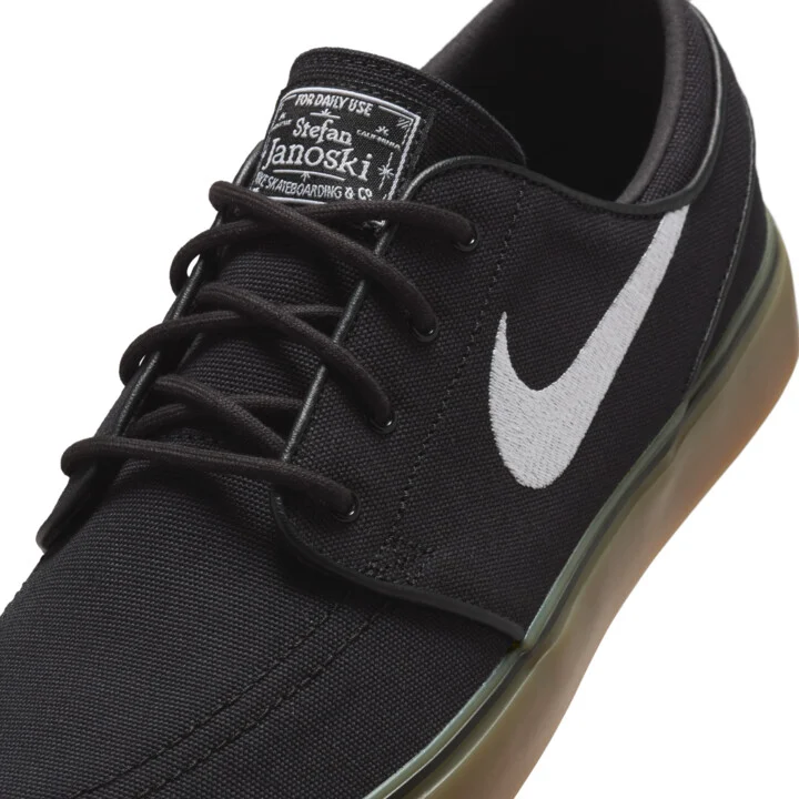Men's Nike SB Zoom Janoski OG+ Canvas Skate Shoes in Black | HQ1655-001 - Image 7