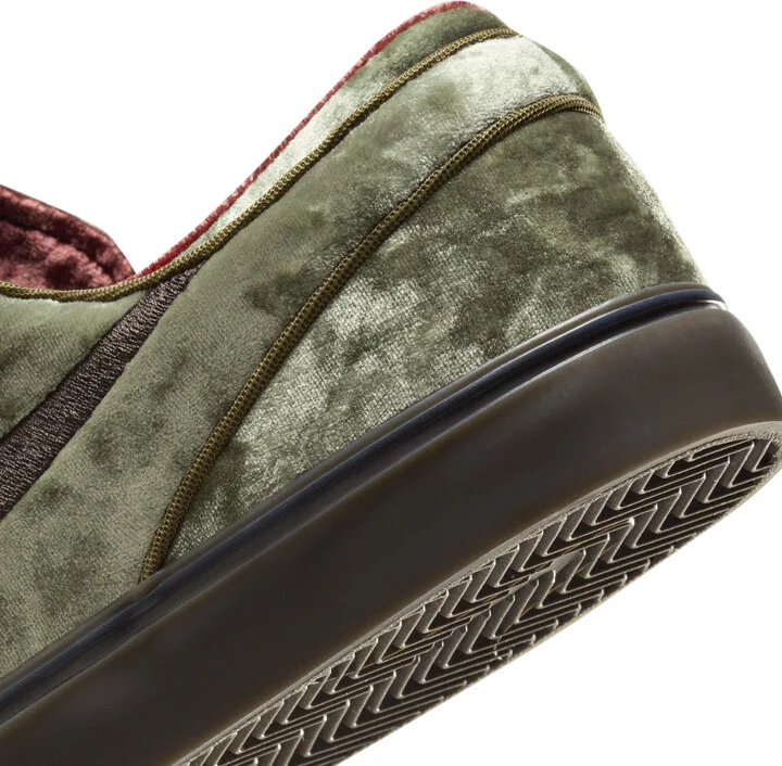Men's Nike SB Zoom Janoski OG+ SE Skate Shoes in Green | FZ1302-200 - Image 8