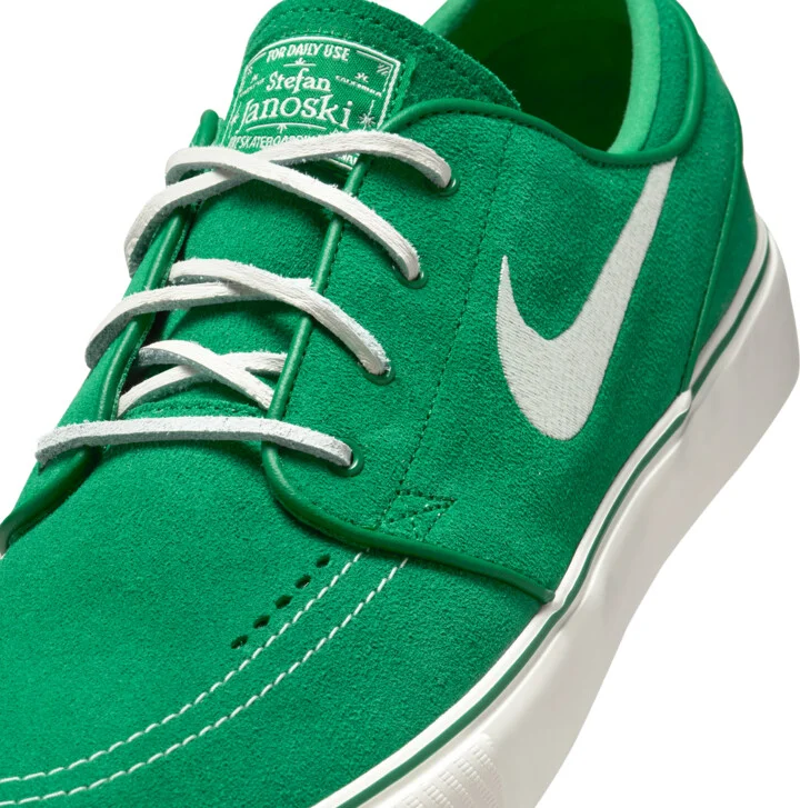 Men's Nike SB Zoom Janoski OG+ Skate Shoes in Green | FD6757-302 - Image 7