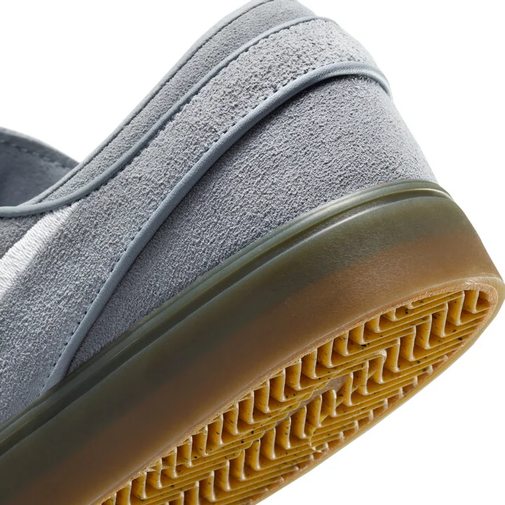 Men's Nike SB Zoom Janoski OG+ Skate Shoes in Grey | FD6757-003 - Image 8