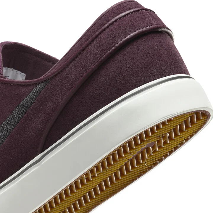 Men's Nike SB Zoom Janoski OG+ Skate Shoes in Red | FD6757-602 - Image 8