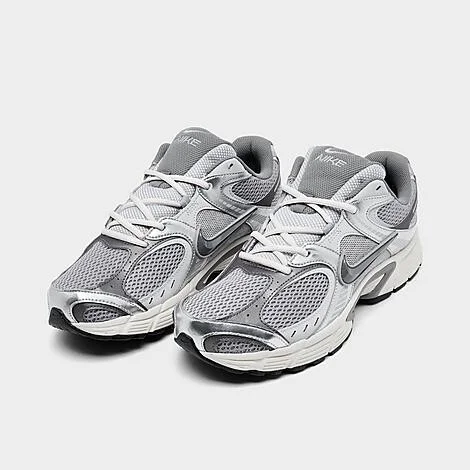 Men's Nike V5 RNR Casual Shoes - Image 5