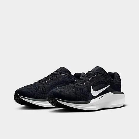 Men's Nike Winflo 11 Running Shoes (Extra Wide Width) - Image 3