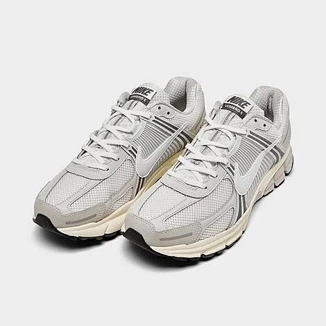 Men's Nike Zoom Vomero 5 Casual Shoes - Image 3