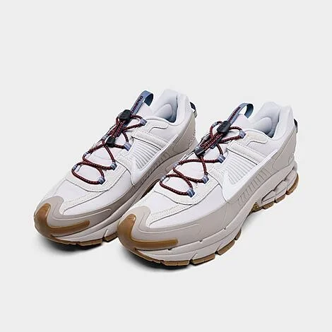 Men's Nike Zoom Vomero Roam Casual Shoes - Image 3
