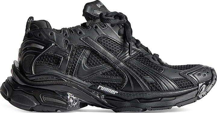 Men's Runner Sneakers - Black - Size 7