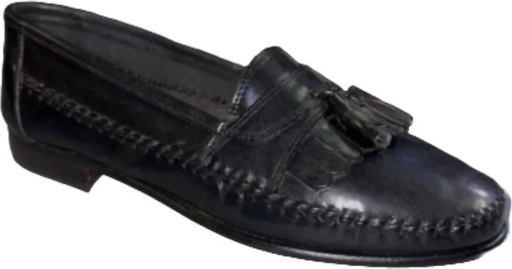 Men's Tassel Slip On Loafer In Black