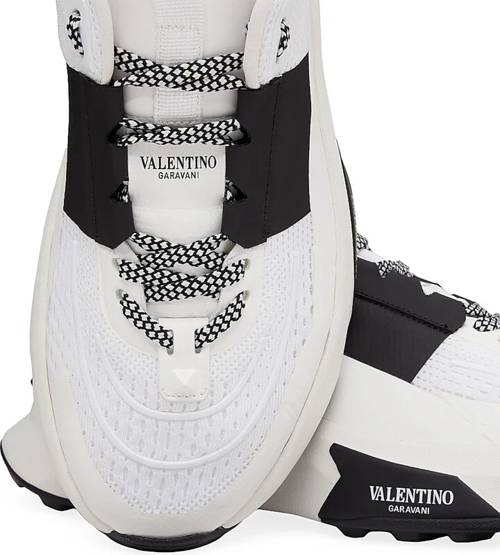 Men's True Act Low Top Sneakers in Mesh and Rubberized Fabric - Black - Size 9 - Image 10