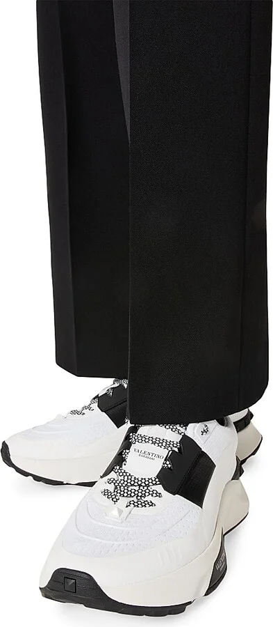 Men's True Act Low Top Sneakers in Mesh and Rubberized Fabric - Black - Size 9 - Image 11