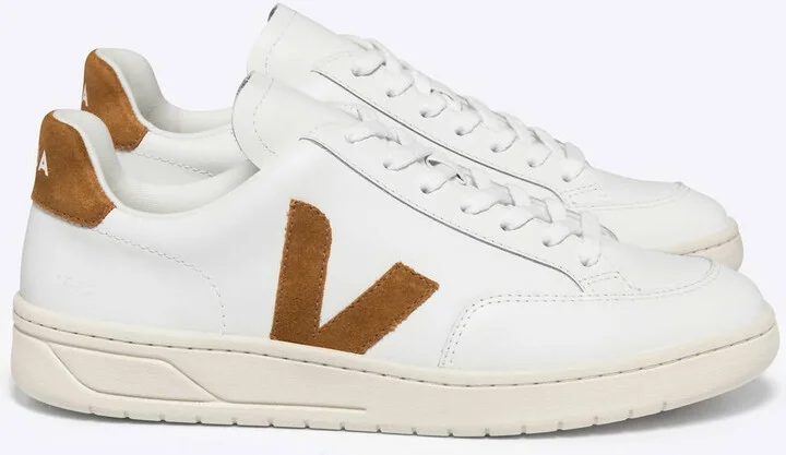 Men's V-12 Leather Sneakers In Extra White / Camel