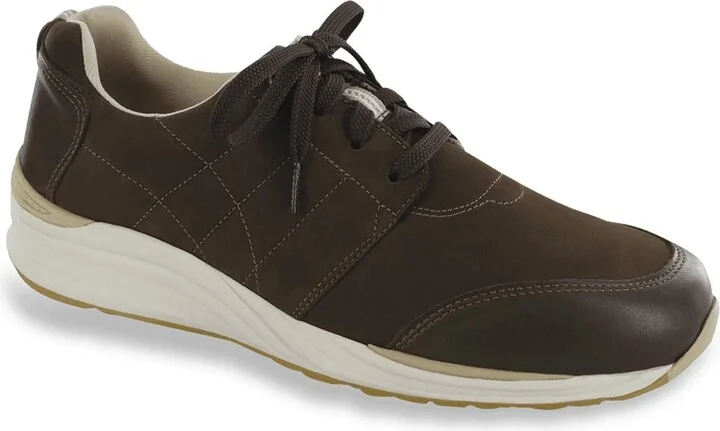 Men's Venture Leather Sneaker - Double Wide Width In Turf/coffee