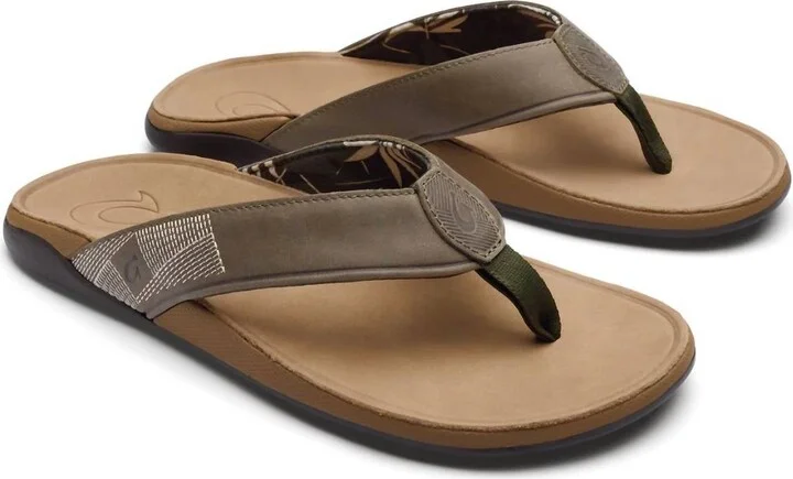 Men'S Waterproof Leather Sandals In Golden Sand