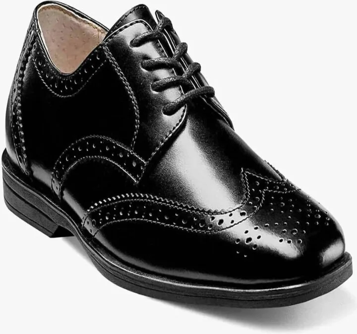 Men's Wingtip Shoe In Black