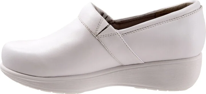 Meredith Sport Clog - Image 8