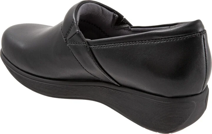 Meredith Sport Clog - Image 10