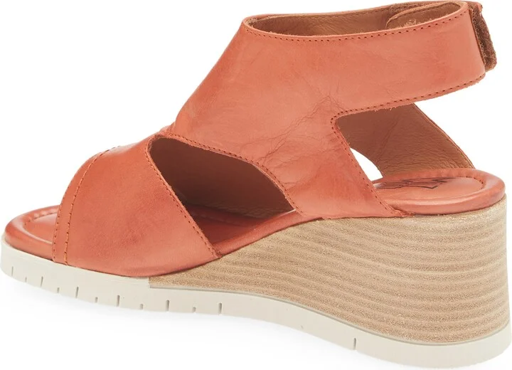 Meredyth Wedge Sandal - Image 2