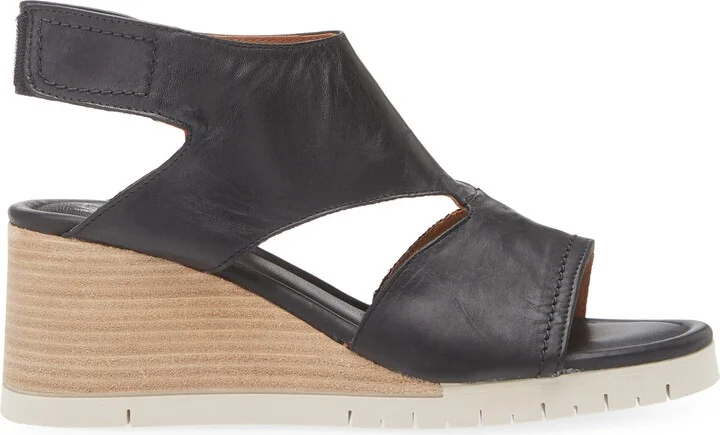 Meredyth Wedge Sandal - Image 10