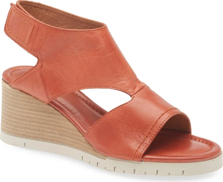 Meredyth Wedge Sandal