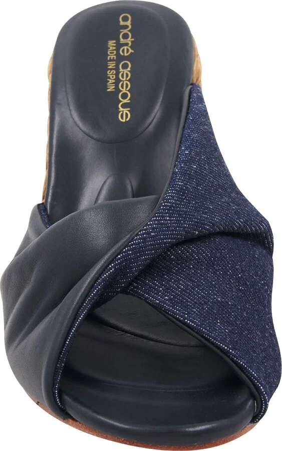 Merida Wedge Sandal - Image 4