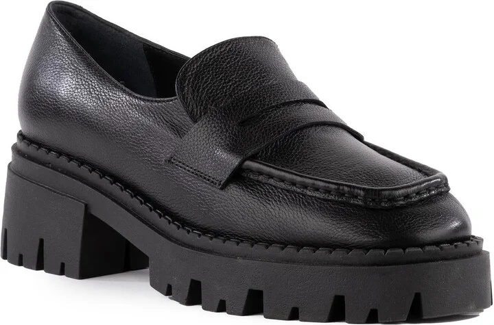 Meridian Womens Leather Slip On Loafers