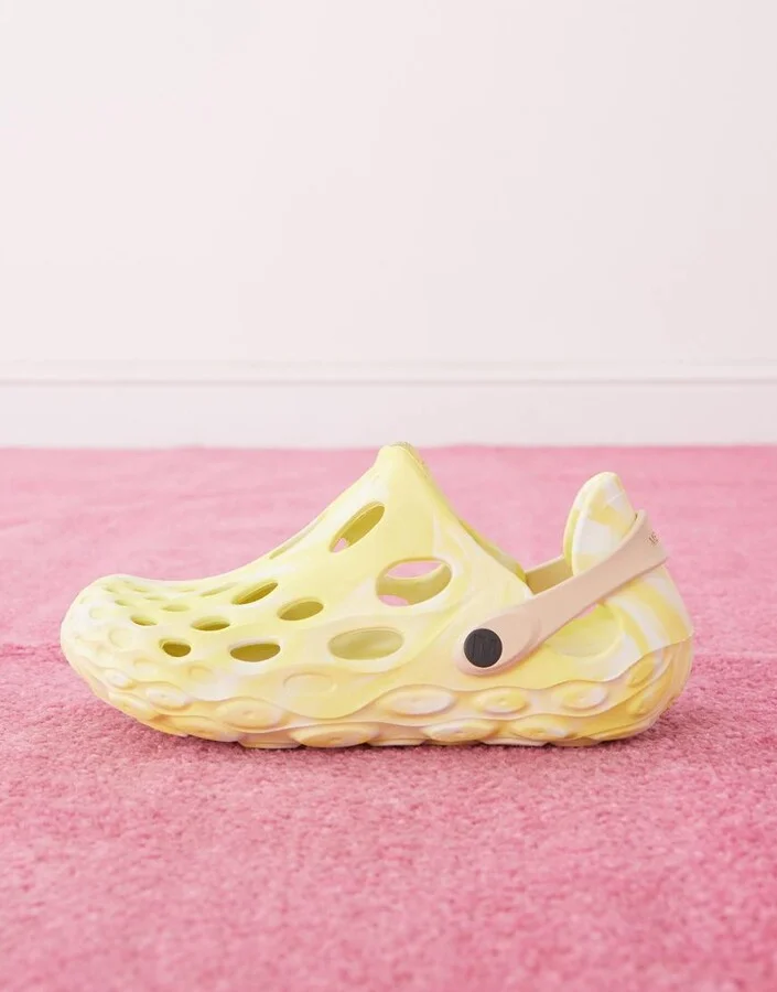 Merrell Hydro Moc sandals in yellow - Image 4