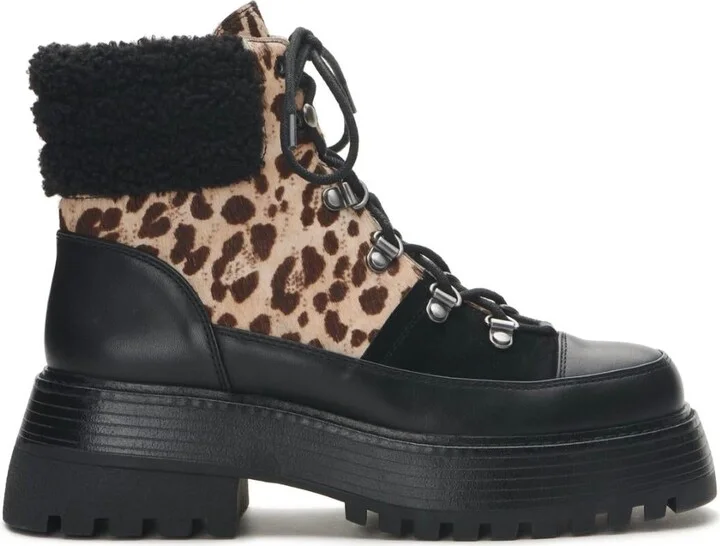 Mertami Bootie In Black/camel/taupe