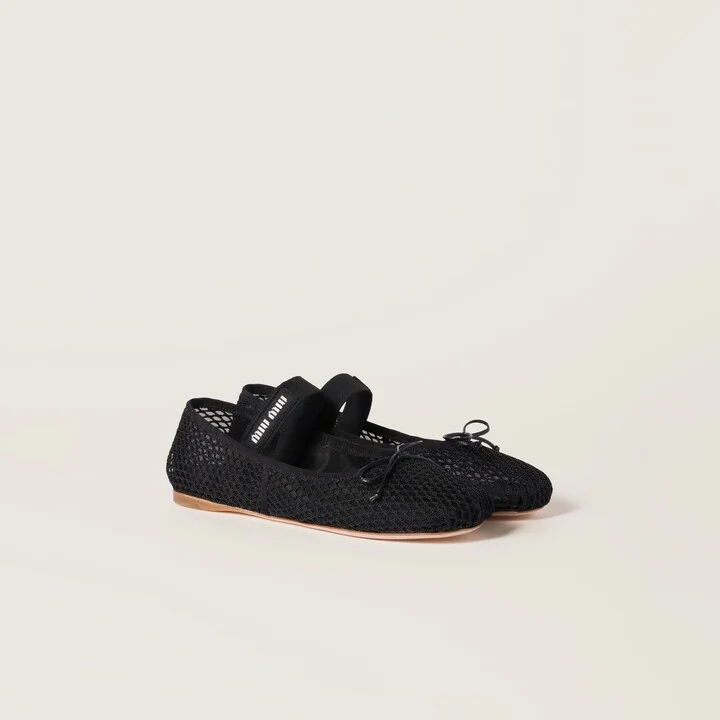 Mesh fabric ballerinas