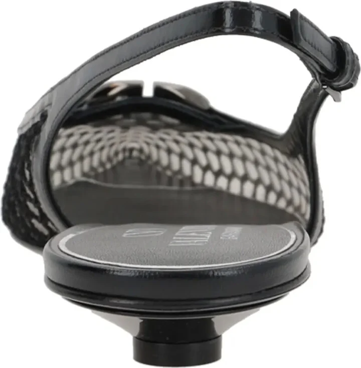 Mesh-Panel Pumps - Image 3