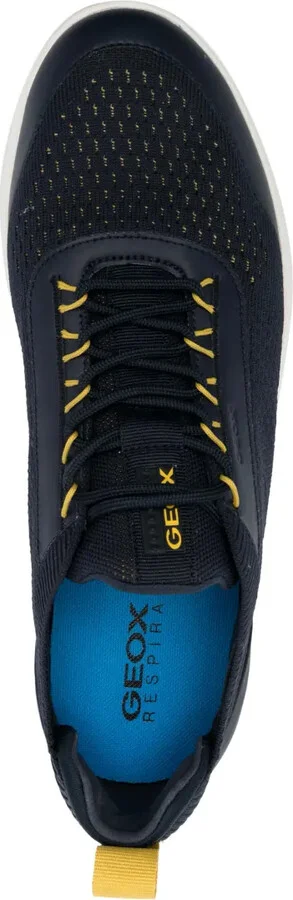 Mesh-Panelling Low-Cut Sneakers - Image 4