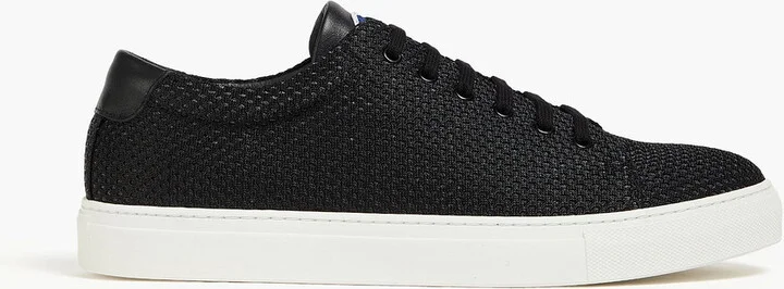 Mesh sneakers