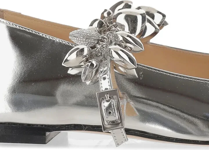 Metallic Pumps - Image 5