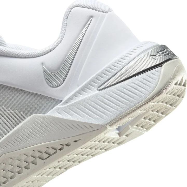 Metcon 10 Training Shoe - Image 9