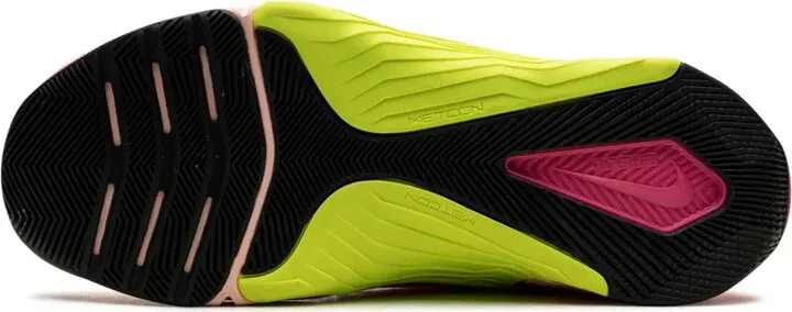 Metcon 7 "Pollen/Volt/Pale Coral/Black" sneakers - Image 4