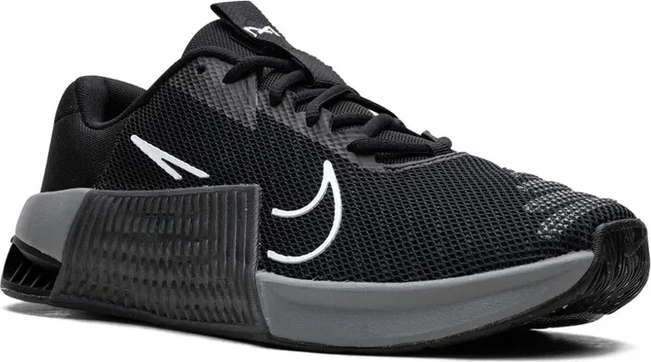 Metcon 9 "Black/Anthracite" sneakers - Image 2