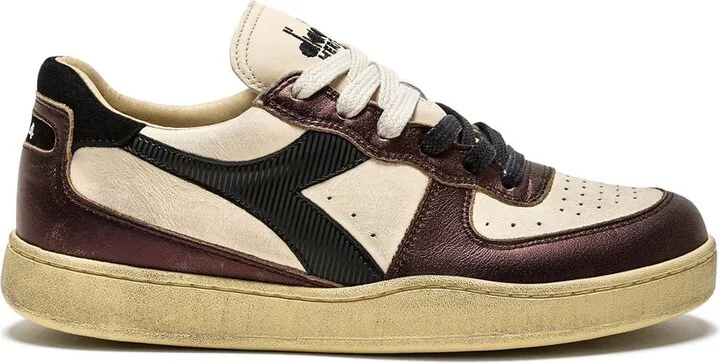 MI Basket Low Sneaker - Image 2